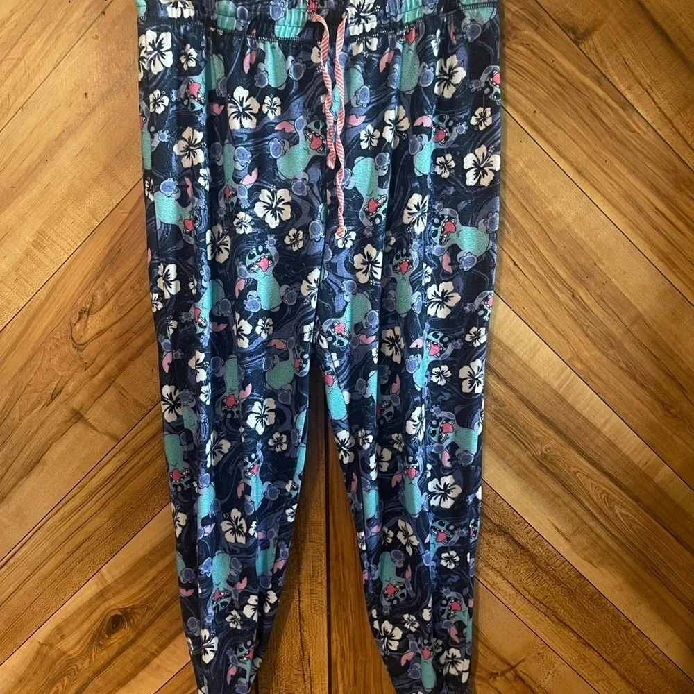 Disney Lilo & Stitch Floral Hawaiian Jogger Pajama Lounge Pants Women’s Large - Picture 3 of 7